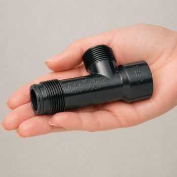 Rain Bird MTT100 T solenoid vana bağlantı kollektörü elde kullanım görünümü
