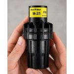 Rain Bird PSI-M25 25 PSI basınç regülatörü bahçede sinematik görünüm