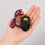 Rain Bird TBOSPSOL 9V latching solenoid bobini bahçede sinematik görünüm