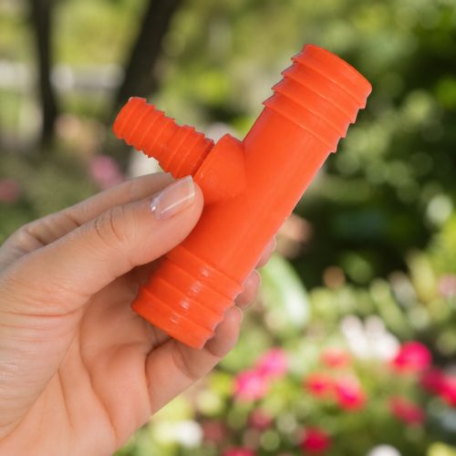 Üzümcü 1″ - 1/2″ - 1″ Hortum Te’si - Elde Üzümcü üç çıkışlı hortum T parçası elde